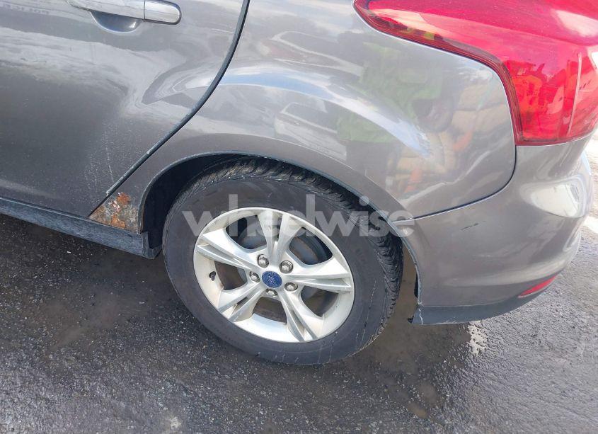 Photo 6 of 2013 Ford Focus SE (VIN 1FADP3K21DL317129)