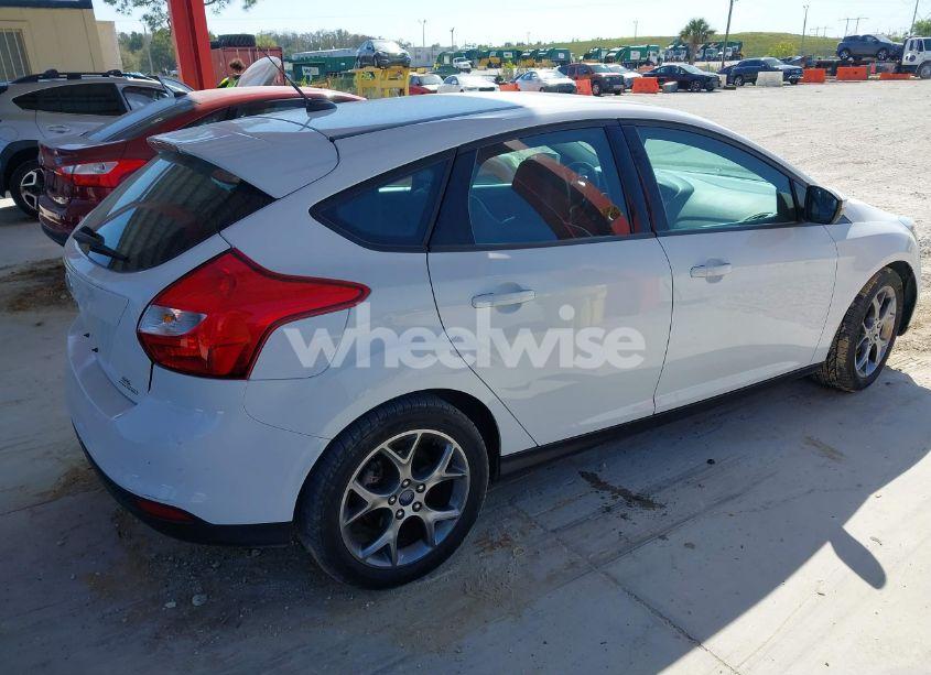 Photo 4 of 2013 Ford Focus SE (VIN 1FADP3K21DL333573)