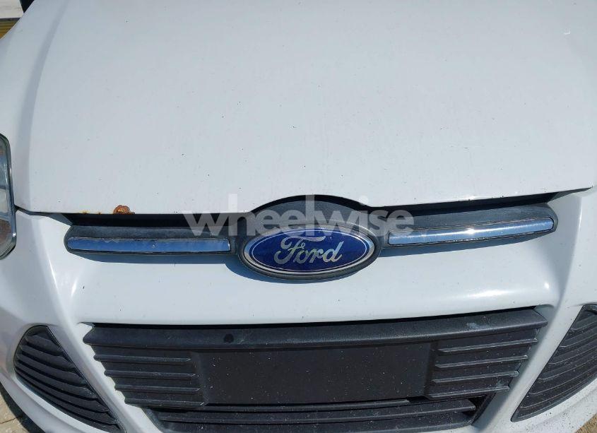 Photo 6 of 2013 Ford Focus SE (VIN 1FADP3K21DL333573)