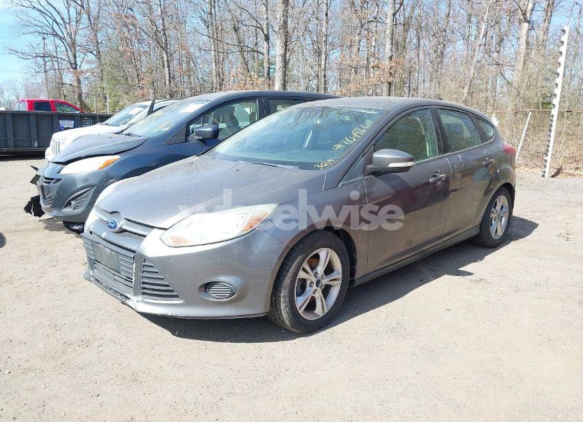 Photo 2 of 2013 Ford Focus SE (VIN 1FADP3K21DL341530)