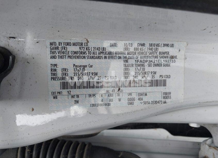 Photo 9 of 2014 Ford Focus SE (VIN 1FADP3K21EL192733)