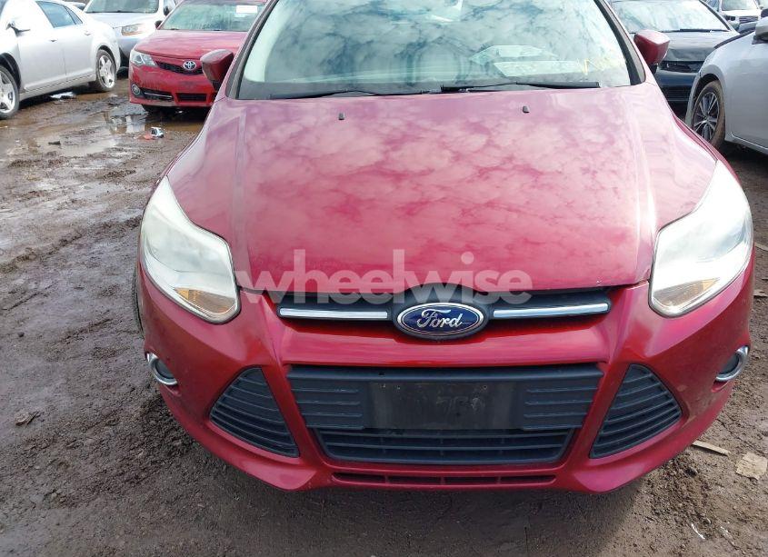 Photo 17 of 2014 Ford Focus SE (VIN 1FADP3K21EL193946)