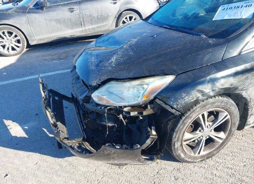 Photo 6 of 2014 Ford Focus SE (VIN 1FADP3K21EL254244)