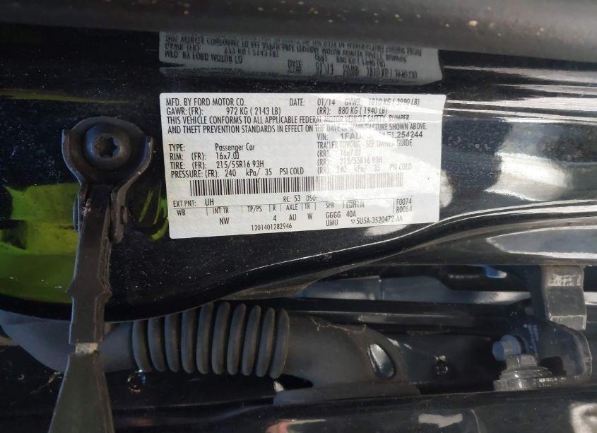 Photo 9 of 2014 Ford Focus SE (VIN 1FADP3K21EL254244)