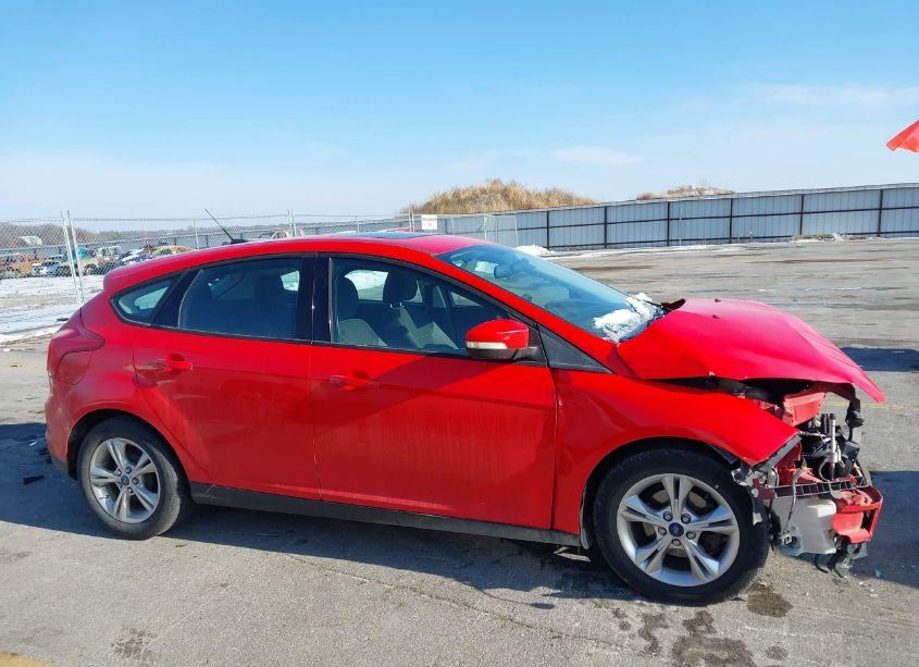 Photo 14 of 2014 Ford Focus SE (VIN 1FADP3K21EL260691)