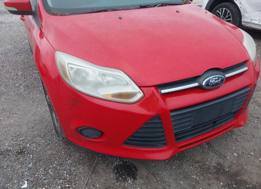 Photo 12 of 2014 Ford Focus SE (VIN 1FADP3K21EL273070)
