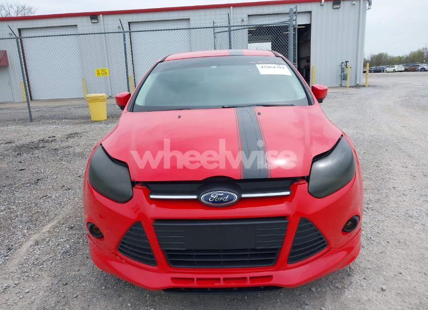 Photo 6 of 2014 Ford Focus SE (VIN 1FADP3K21EL275515)