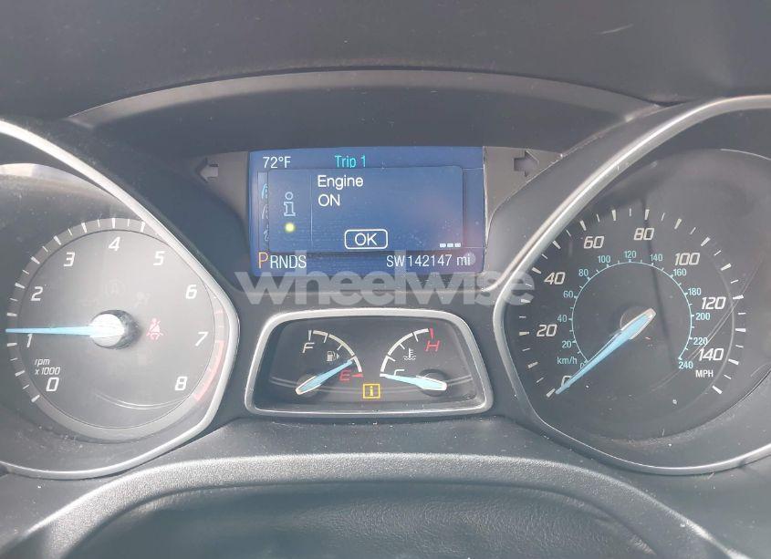 Photo 7 of 2014 Ford Focus SE (VIN 1FADP3K21EL275515)