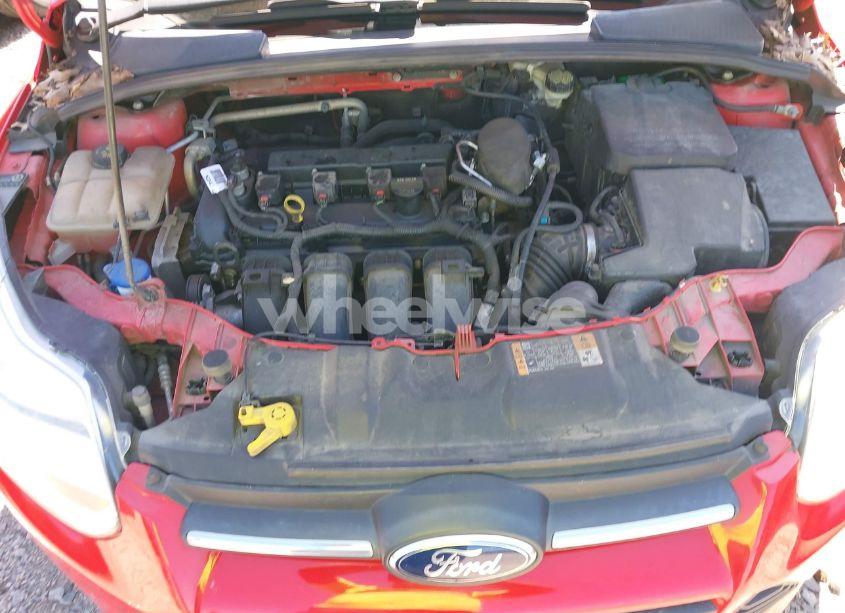 Photo 10 of 2014 Ford Focus SE (VIN 1FADP3K21EL283730)