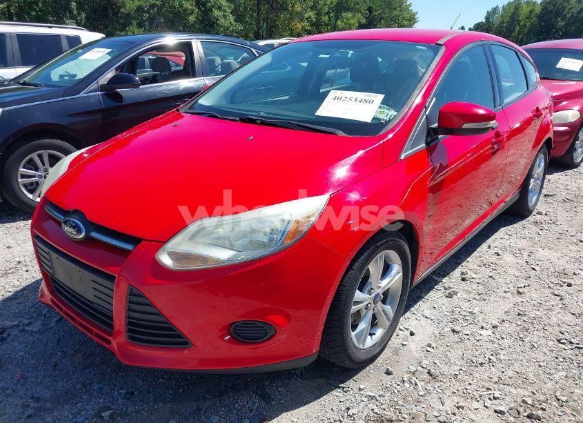 Photo 2 of 2014 Ford Focus SE (VIN 1FADP3K21EL283730)