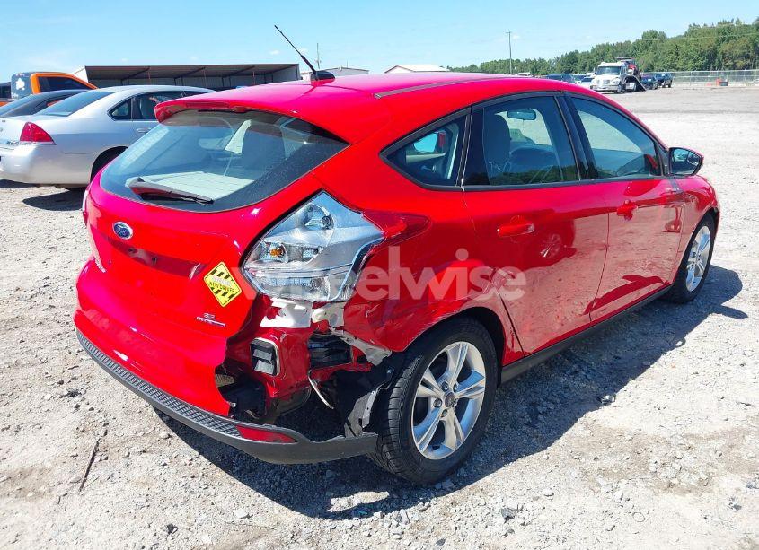 Photo 4 of 2014 Ford Focus SE (VIN 1FADP3K21EL283730)