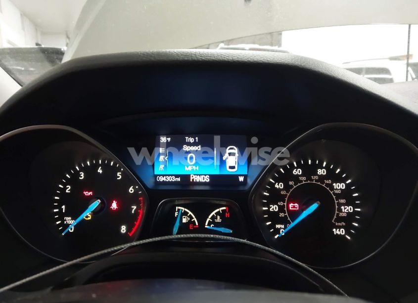 Photo 7 of 2015 Ford Focus SE (VIN 1FADP3K21FL224467)