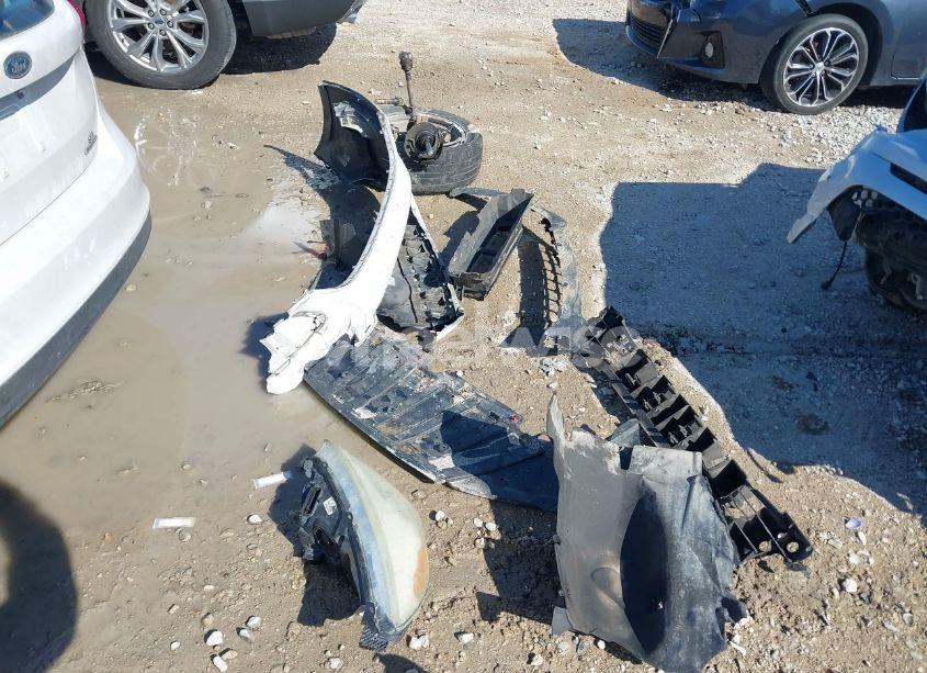 Photo 11 of 2015 Ford Focus SE (VIN 1FADP3K21FL235534)