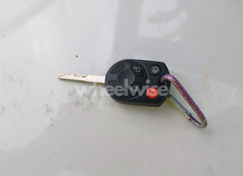 Photo 11 of 2015 Ford Focus SE (VIN 1FADP3K21FL297399)