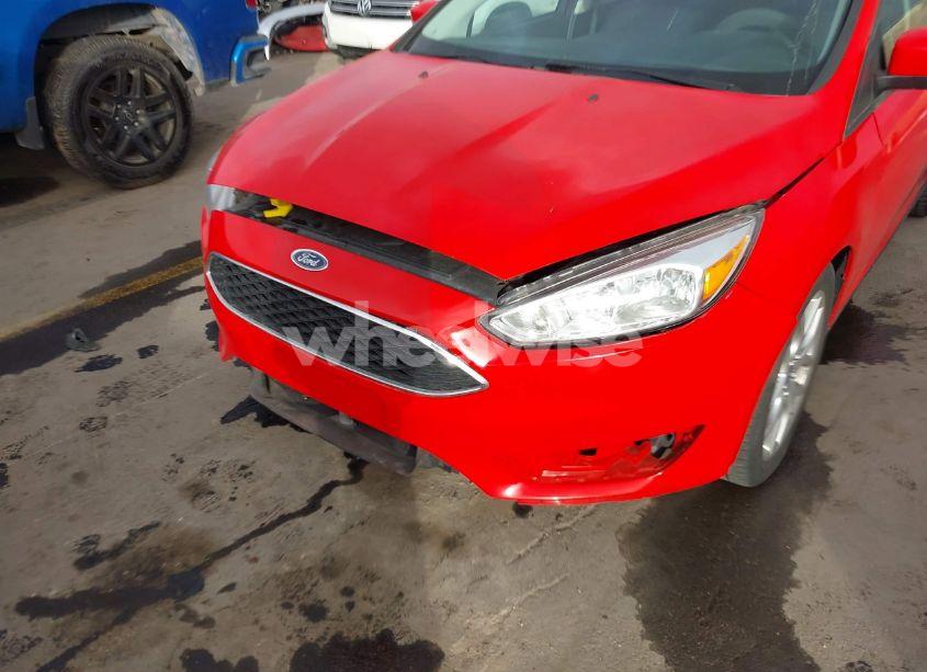 Photo 6 of 2015 Ford Focus SE (VIN 1FADP3K21FL297399)
