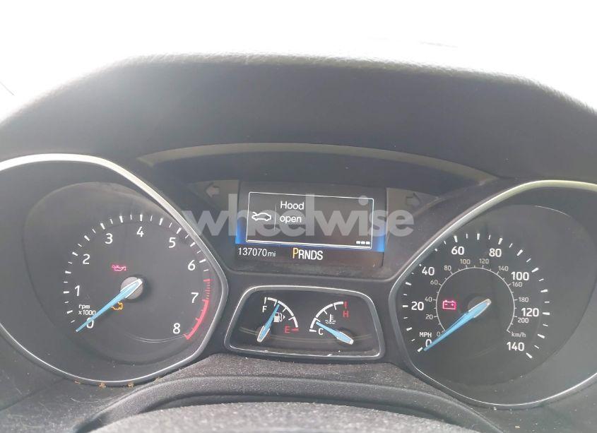 Photo 7 of 2015 Ford Focus SE (VIN 1FADP3K21FL297399)