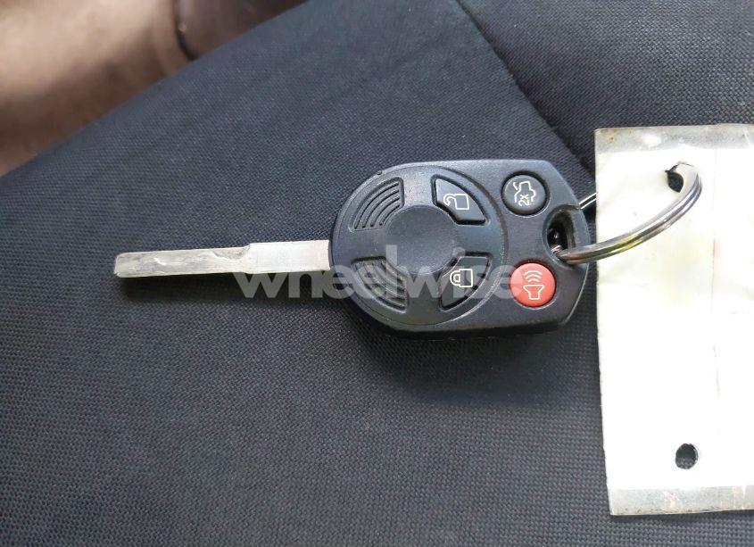 Photo 11 of 2015 Ford Focus SE (VIN 1FADP3K21FL328618)