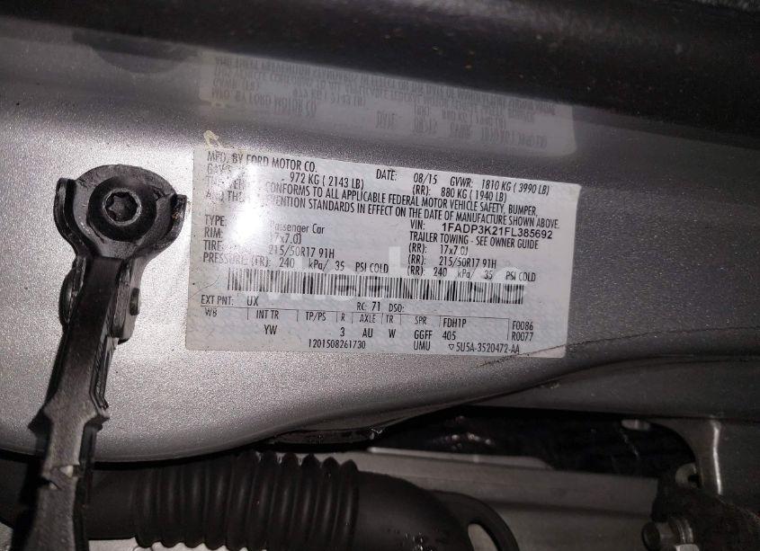 Photo 9 of 2015 Ford Focus SE (VIN 1FADP3K21FL385692)