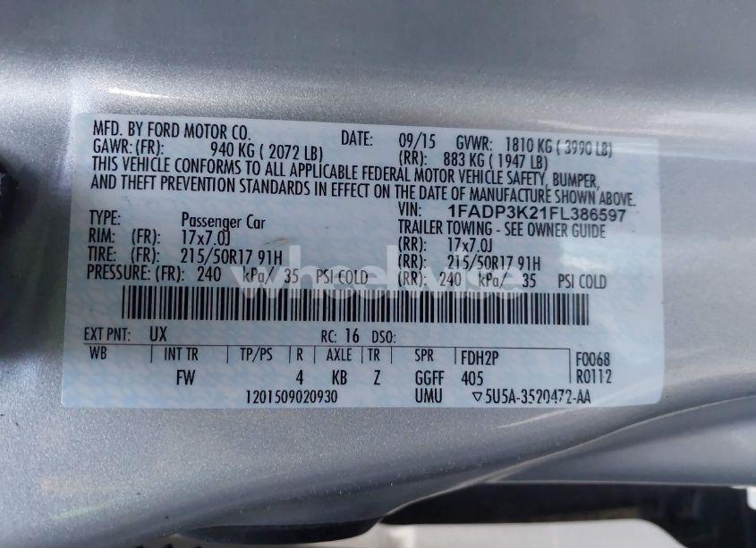 Photo 9 of 2015 Ford Focus SE (VIN 1FADP3K21FL386597)