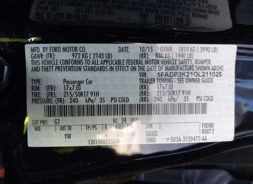 Photo 9 of 2016 Ford Focus SE (VIN 1FADP3K21GL211025)