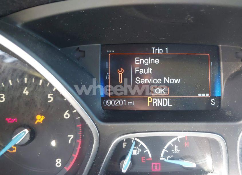 Photo 15 of 2016 Ford Focus SE (VIN 1FADP3K21GL290972)