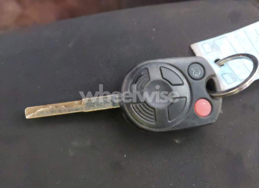 Photo 11 of 2016 Ford Focus SE (VIN 1FADP3K21GL318060)