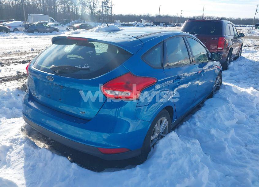 Photo 4 of 2016 Ford Focus SE (VIN 1FADP3K21GL335652)