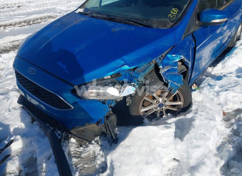 Photo 6 of 2016 Ford Focus SE (VIN 1FADP3K21GL335652)