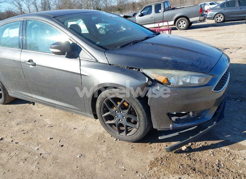 Photo 6 of 2016 Ford Focus SE (VIN 1FADP3K21GL340348)