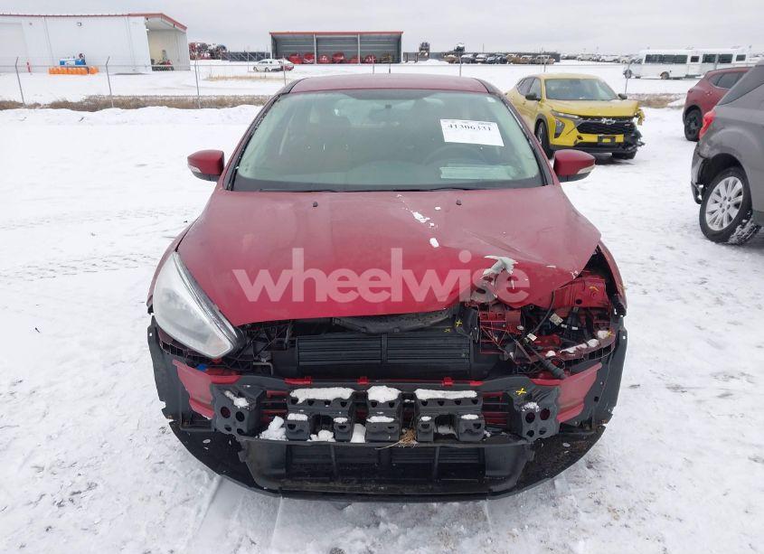 Photo 13 of 2017 Ford Focus SE (VIN 1FADP3K21HL230367)