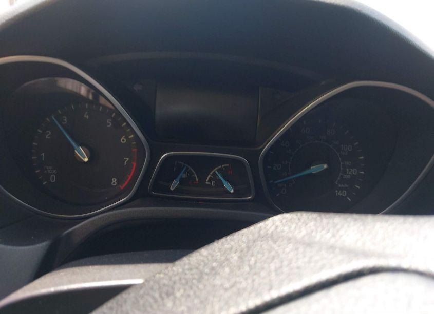 Photo 7 of 2017 Ford Focus SE (VIN 1FADP3K21HL271209)