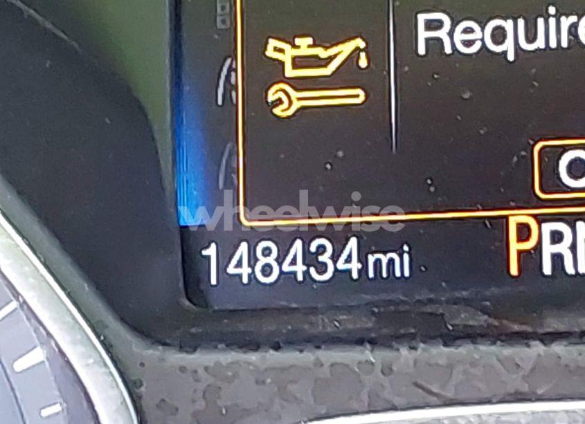 Photo 15 of 2017 Ford Focus SE (VIN 1FADP3K21HL347348)