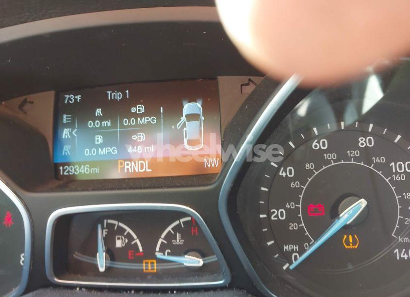 Photo 15 of 2018 Ford Focus SE (VIN 1FADP3K21JL231914)