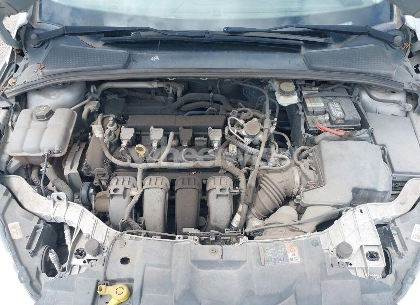 Photo 10 of 2018 Ford Focus SE (VIN 1FADP3K21JL279932)