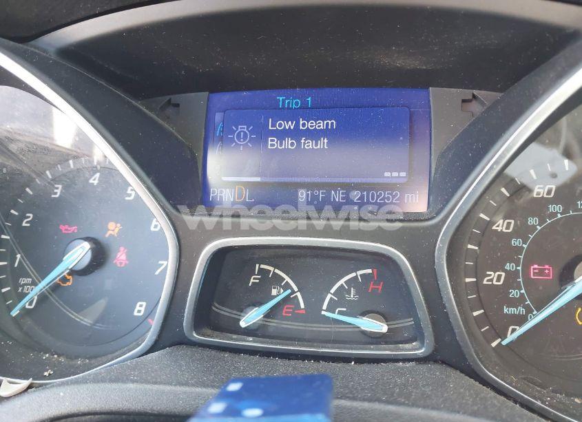 Photo 15 of 2013 Ford Focus SE (VIN 1FADP3K22DL133298)