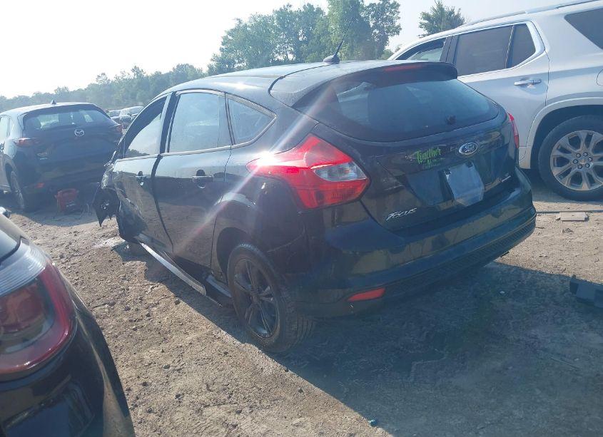 Photo 3 of 2013 Ford Focus SE (VIN 1FADP3K22DL208730)