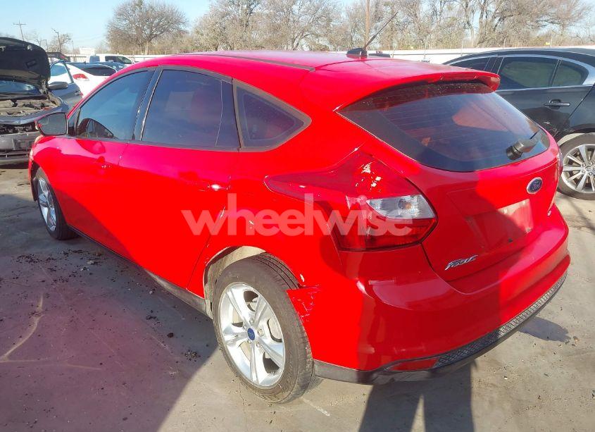 Photo 3 of 2013 Ford Focus SE (VIN 1FADP3K22DL237774)