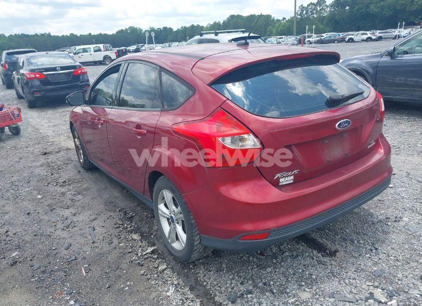 Photo 3 of 2013 Ford Focus SE (VIN 1FADP3K22DL288384)