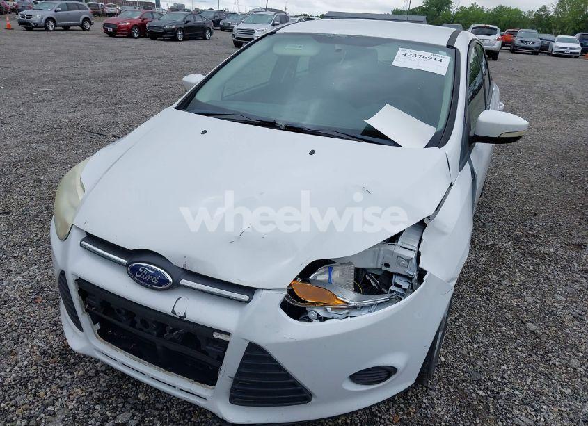 Photo 6 of 2013 Ford Focus SE (VIN 1FADP3K22DL302798)