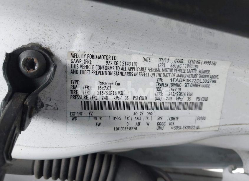 Photo 9 of 2013 Ford Focus SE (VIN 1FADP3K22DL302798)