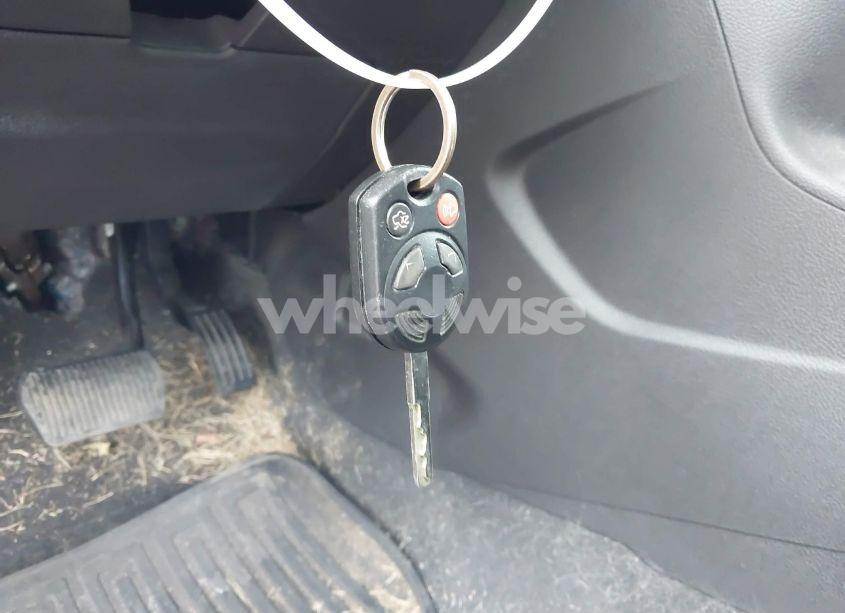 Photo 11 of 2013 Ford Focus SE (VIN 1FADP3K22DL305216)