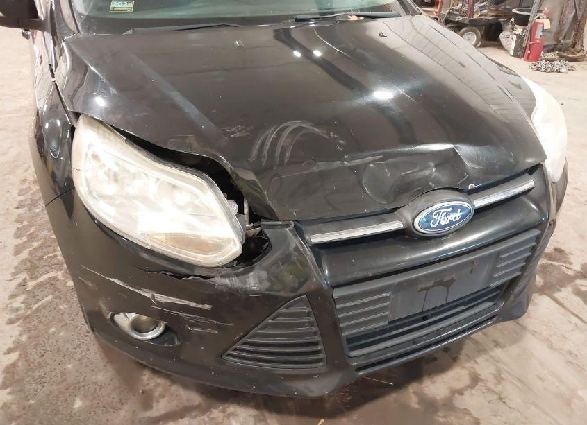 Photo 6 of 2014 Ford Focus SE (VIN 1FADP3K22EL103400)