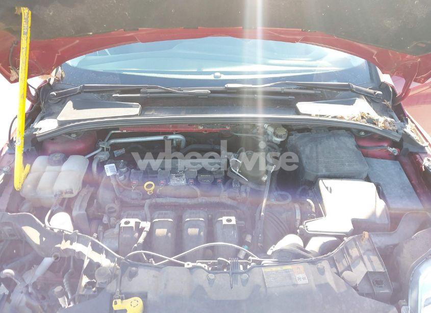 Photo 10 of 2014 Ford Focus SE (VIN 1FADP3K22EL175987)