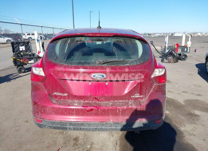 Photo 16 of 2014 Ford Focus SE (VIN 1FADP3K22EL175987)