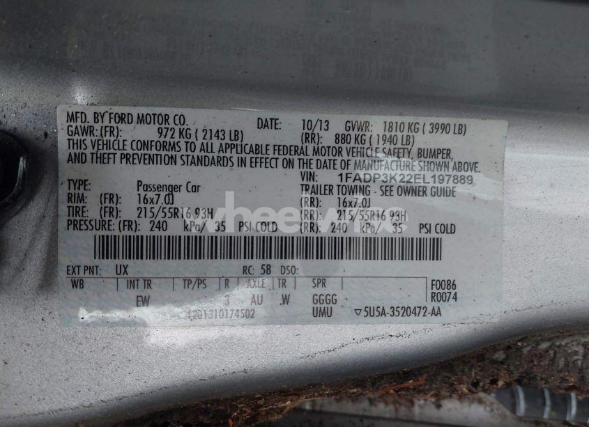 Photo 9 of 2014 Ford Focus SE (VIN 1FADP3K22EL197889)