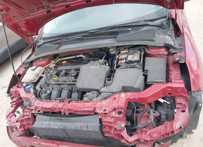 Photo 10 of 2014 Ford Focus SE (VIN 1FADP3K22EL205229)