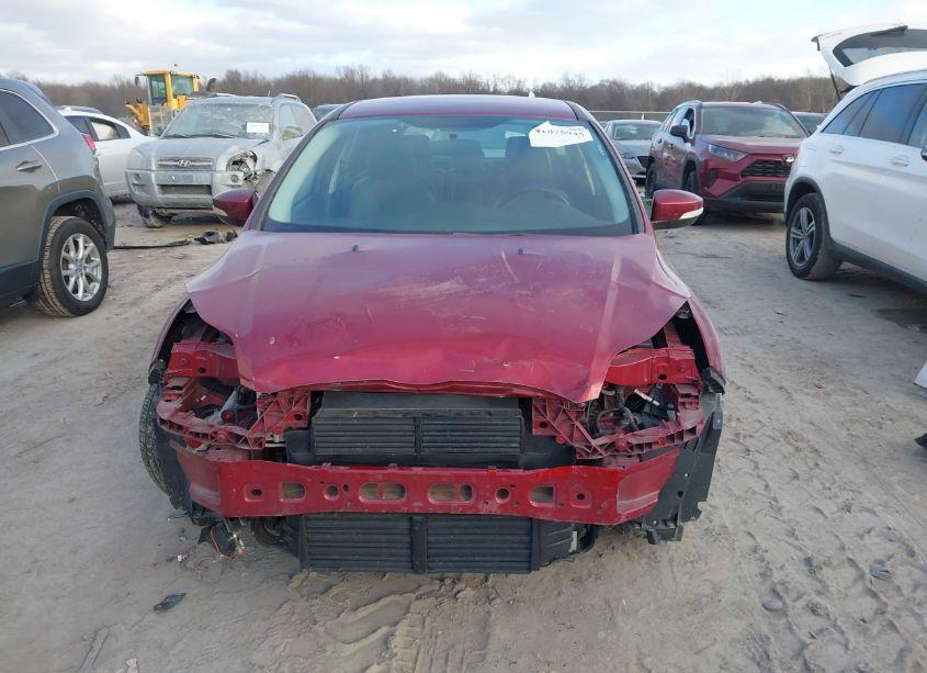 Photo 13 of 2014 Ford Focus SE (VIN 1FADP3K22EL205229)