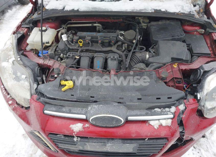 Photo 10 of 2014 Ford Focus SE (VIN 1FADP3K22EL245360)