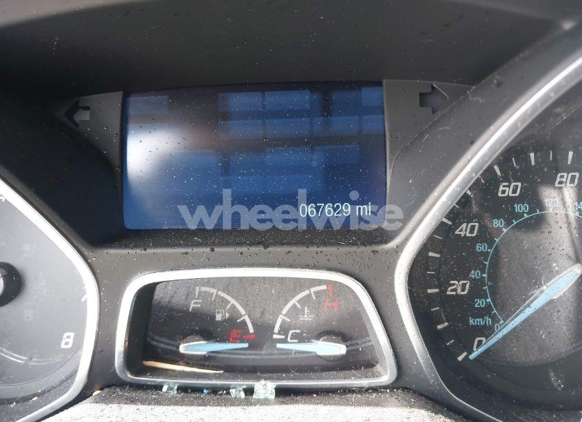 Photo 7 of 2014 Ford Focus SE (VIN 1FADP3K22EL319750)