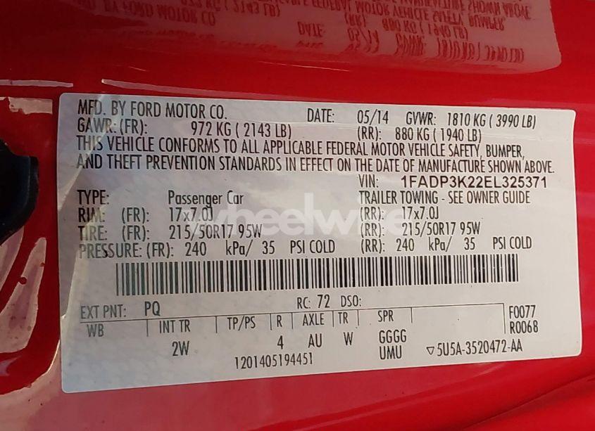 Photo 9 of 2014 Ford Focus SE (VIN 1FADP3K22EL325371)